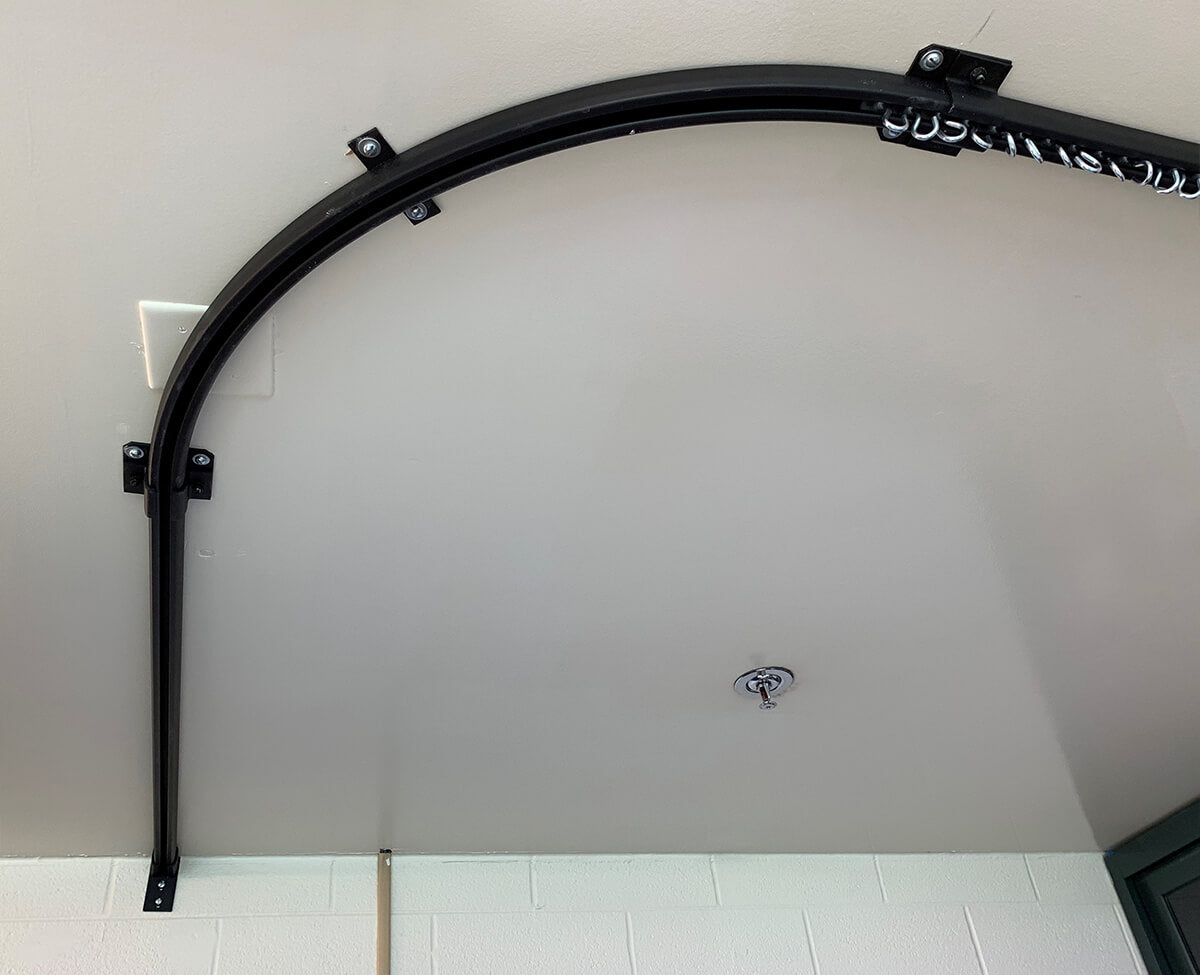 SLC L-Shape with Curve, Ceiling and Wall Mount